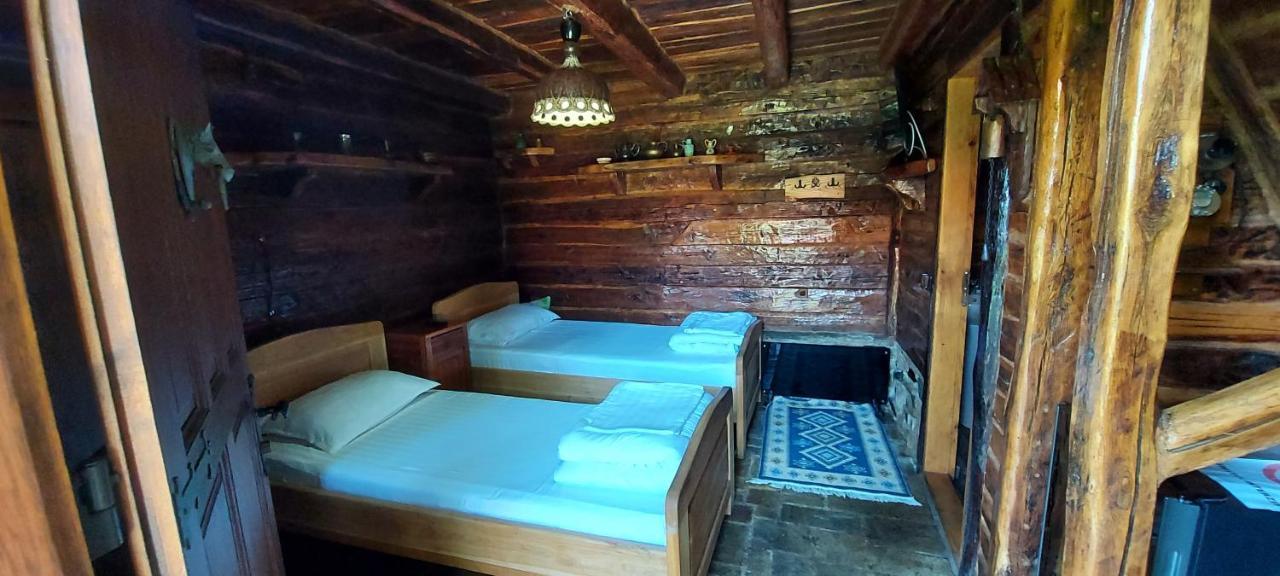 Satul Traditional Рунку Экстерьер фото